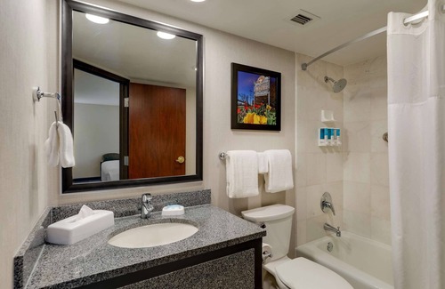 St. Joseph Hotel | Drury Inn & Suites St Joseph