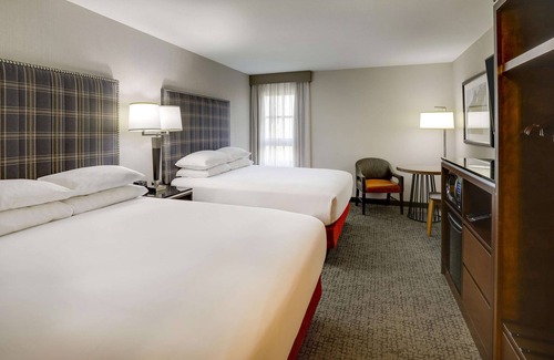 St. Joseph Hotel | Drury Inn & Suites St Joseph