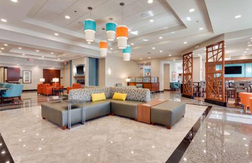 St. Charles Hotel | Drury Plaza Hotel St. Louis St. Charles