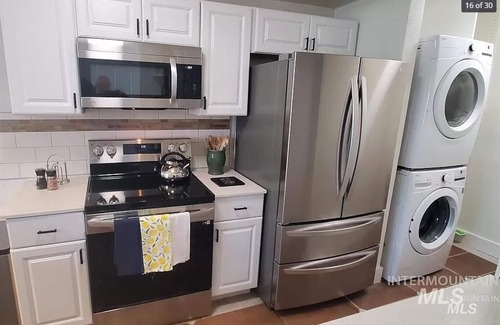 Southeast Boise House | DT Boise Townhome near BSU