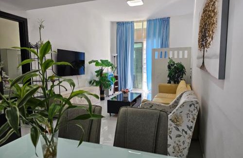 Dubai Apartment | Dubai Silicon Oasis Staycation