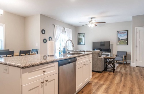 Southern Pines Villa | Ducks Landing Accommodations at Southern Pines Golf Course