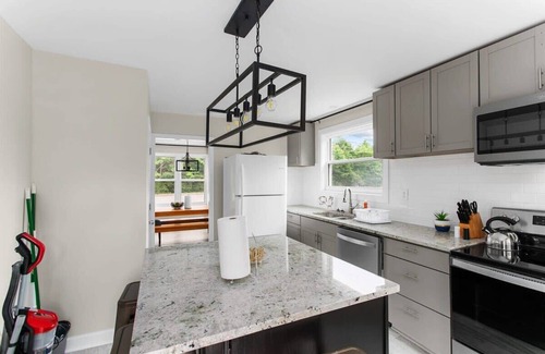 Birmingham House | Dugan Ave Dugout - Unit A