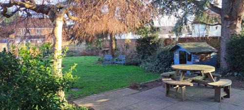 East Drayton House | Dunham House