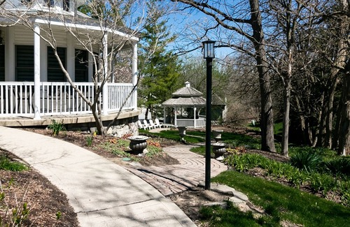 Valparaiso Apartment | Dunnotar Suite in Aberdeen