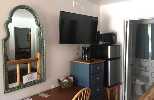 Dunsmuir Hotel | Dunsmuir Lodge