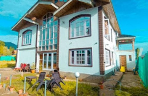 Srinagar Resort | dup