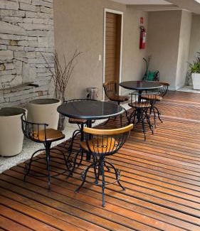 Itaipava Apartment | Duplex com garagem em Itaipava