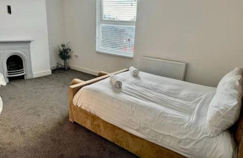 Liverpool House | Duplex In Central Liverpool Apartment