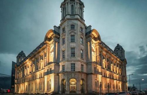 Liverpool House | Duplex In Central Liverpool Apartment