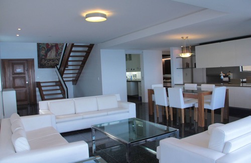 Ponta Verde Apartment | Duplex penthouse by the sea with all amenities