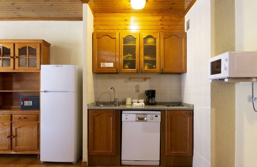 Soldeu Apartment | Duplex rustic 2 rooms | Free parking and terrace |