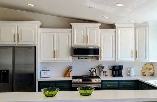 Yucca Valley House | Dusk In the Wind ~ Joshua Tree High Desert Hideaway