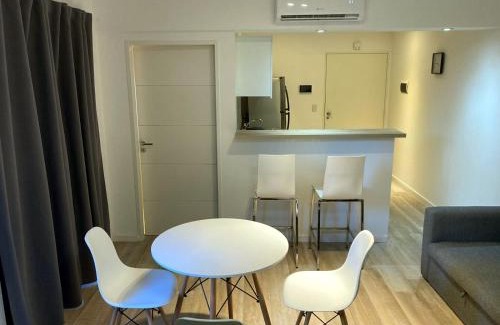 San Cristobal Apartment | Dzain Confort, gym, parrilla, estacionamiento , playroom cerca de todo