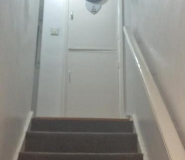 Newham Apartment | E13 x DM4 weekly monthly deals