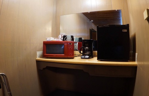 Eagle Nest Hotel | Eagle Nest Fly Shack and Lodge