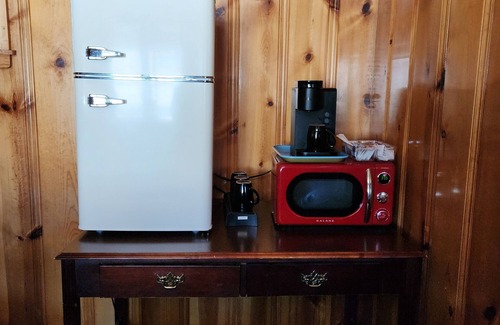 Eagle Nest Hotel | Eagle Nest Fly Shack and Lodge