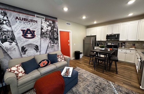 Auburn Condo | Eagle's Nest Auburn Condo right by Auburn Campus!