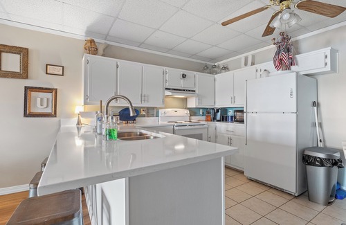 Crane Hill House | Eagle's Pass: 7 BR, 4 BA House in Crane Hill, Sleeps 13