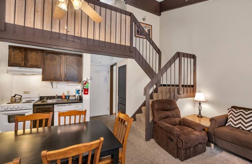 Yosemite West Condo | Eagles Nest Amazing Loft Condo in Yosemite West!