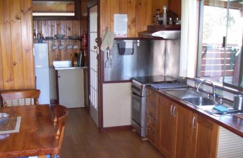 Ocean Beach Ski Chalet | Eagles Nest Ocean Lookout Coastal Couple Getaway