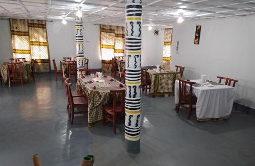 Gisakura House | EAR KEN BARHAM GUESTHOUSE