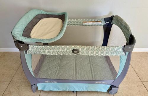 Park Lake Estates House | Easy BNB Close to Beaches, Billiard,Ping-Pong Table, Lanai, Fire Pit, BBQ, Patio, Back Yard