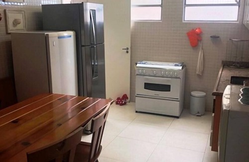 Pompeia Apartment | EAT AND SPEND THE CARNIVAL IN FRONT OF THE BEACH with WIFI