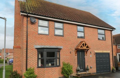 Driffield House | Eaton House, 7 Rectory View