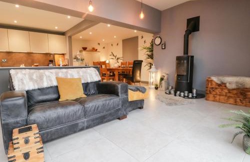 Driffield House | Eaton House, 7 Rectory View