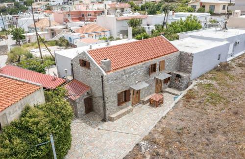 Embonas House | Echo Traditional House - Ηχώ Παραδοσιακό Σπίτι