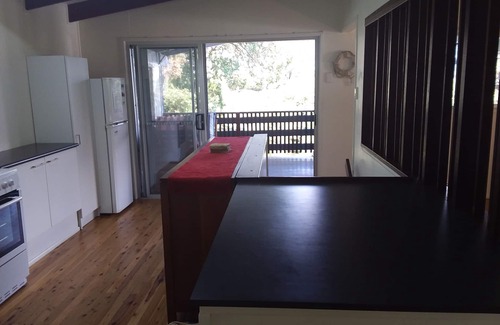 Point Lookout House | Eclectic Paradise, Large House - Prime Beachside Location ocean side of main rd