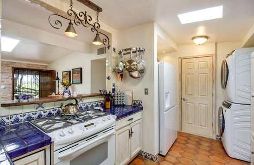 Tucson House | Eclectic Tucson Home 2 Mi to Saguaro National Park