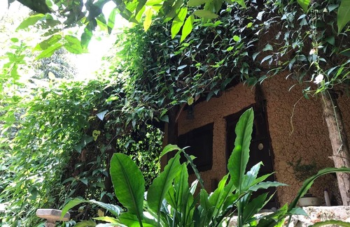 Dodangoda Villa | Eco friendly private villa (Earth House Sri Lanka)