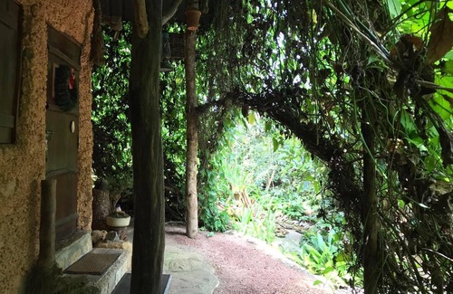 Dodangoda Villa | Eco friendly private villa (Earth House Sri Lanka)