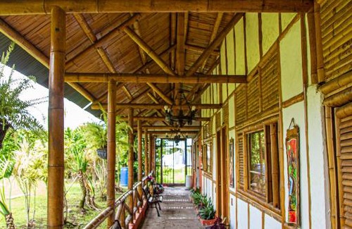 Chinauta Hotel | ECO HOTEL BOUTIQUE en Ecoparque Chinauta, PISCINA, GRANJA, JUEGOS