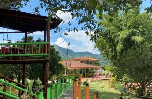 Pereira Cabin | Ecocabañas Pereira