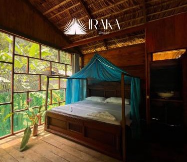 Bahia Solano House | Ecohotel Iraka Cabañas Privadas en Selva y Playa