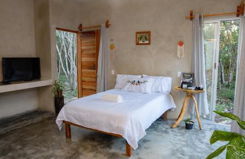 Valladolid Cabin | Ecolodge Xocen Birding