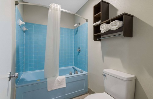 Cheraw Hotel | Econo Lodge Cheraw Market Street