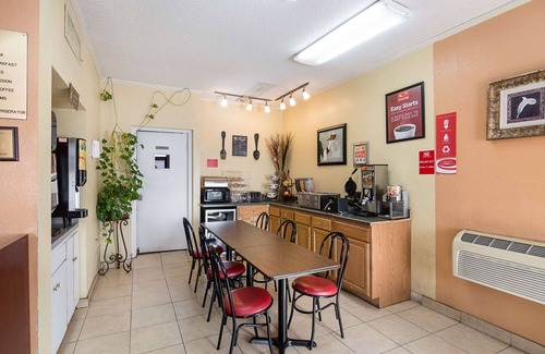 Dalhart Hotel | Econo Lodge Dalhart Hwy 54 - Hwy 287