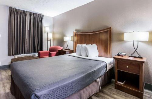 Gainesville Hotel | Econo Lodge