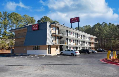 Lithonia Cabin | Econo Lodge