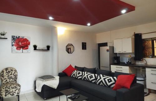 Lome Apartment | Ecrin de douceur chic en ville
