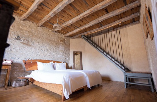 Marsac Bed & Breakfast | Ecurie du Domaine de Chantemerle