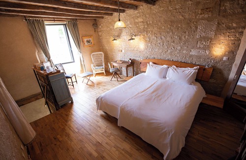Marsac Bed & Breakfast | Ecurie du Domaine de Chantemerle