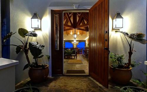 Calibishie Villa | Eden's Gate Oceanside Estate