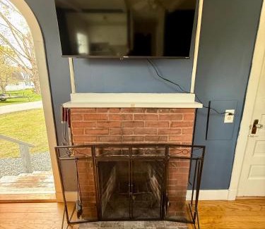 Salsbury Cove Hotel | Eden Village Motel and Cottages