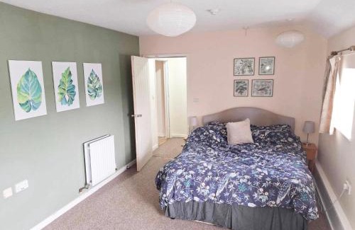 Christchurch Apartment | Edge of Exmoor Garden Flat, dog friendly, sleeps 2 - 4