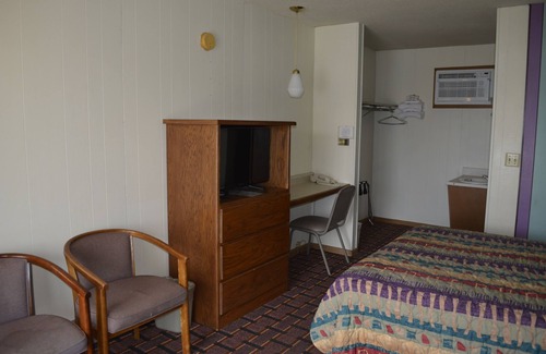 De Soto Hotel | Edgetowner Motel